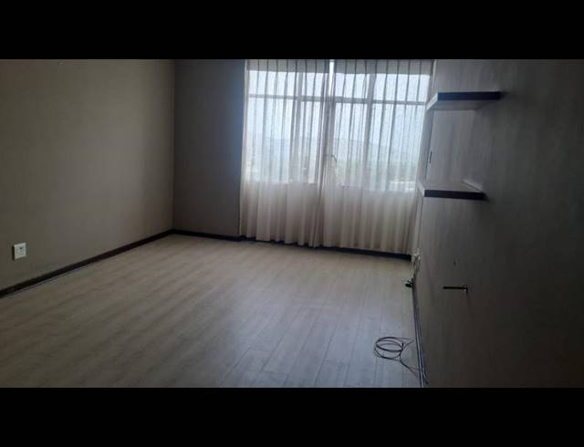 1 BEDROOM PROPERTY TO RENT IN BEDFORD GARDENS